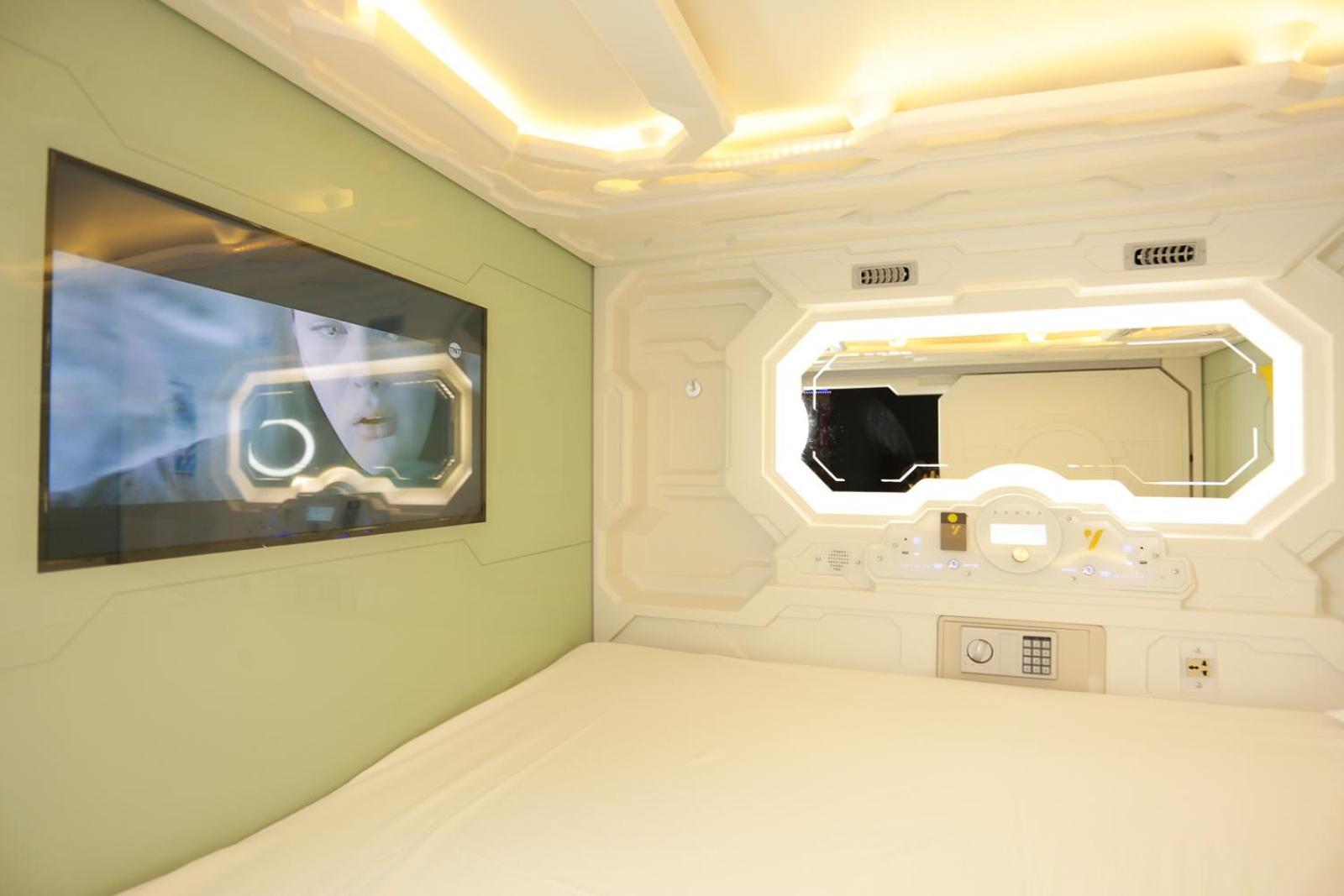 The Yellow Capsule Cancun Close To Airport 外观 照片
